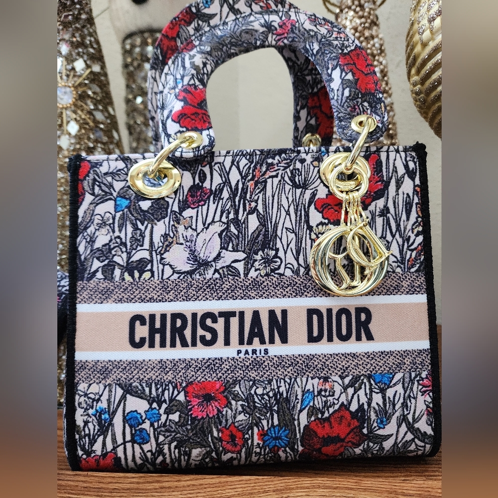 COPY - Dior Lady D-lite bag not designer but so alike medium bag 24 with…